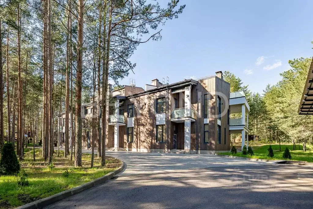 Таунхаус в Санкт-Петербург, Санкт-Петербург, Сестрорецк дор. Заречная, ... - Фото 2