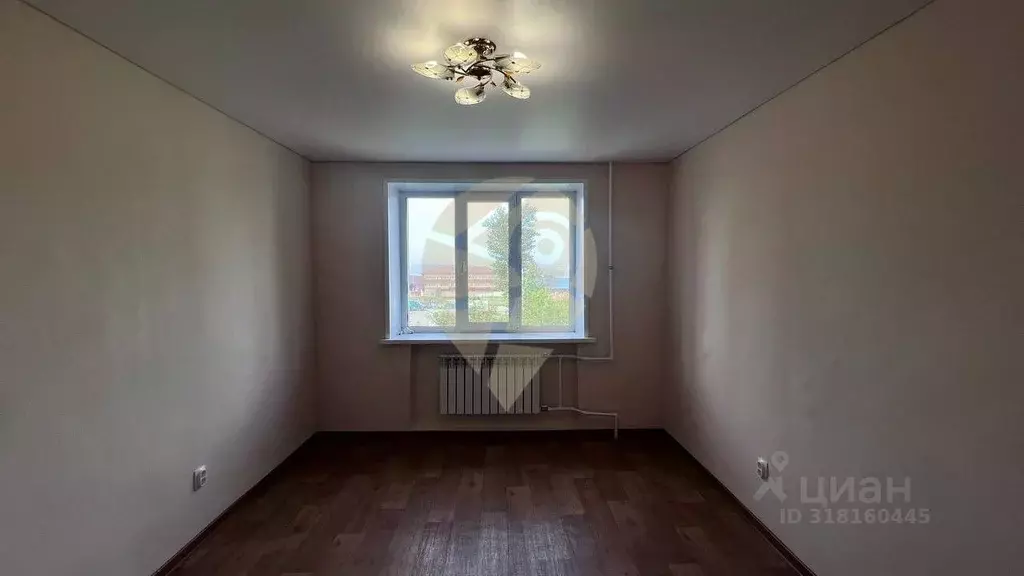 Комната Белгородская область, Старый Оскол ул. Калинина, 1/4 (12.8 м) - Фото 0
