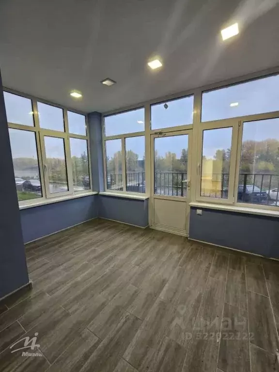 2-к кв. Алтайский край, Барнаул Промышленная ул., 4 (65.4 м) - Фото 2