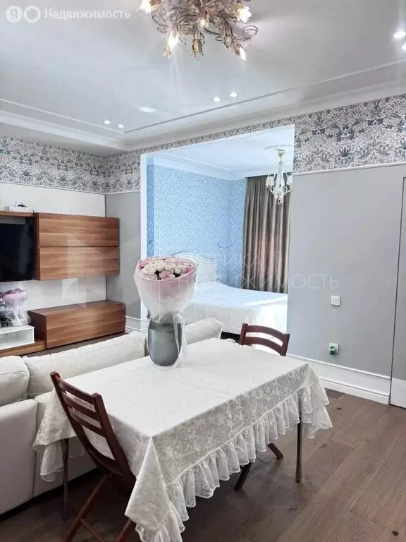2-комнатная квартира: Тюмень, Орловская улица, 58 (56 м) - Фото 2