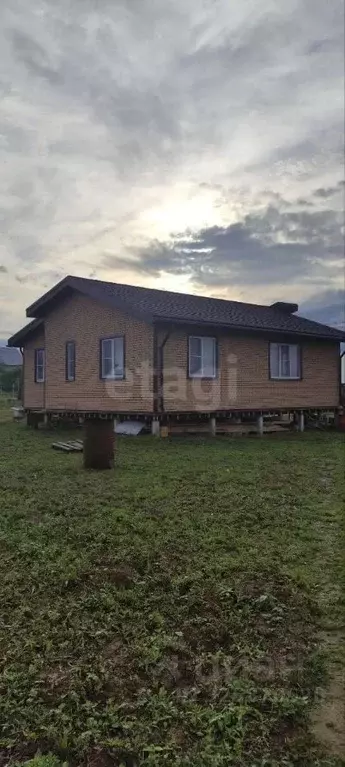 Дом в Костромская область, Костромской район, Чернопенское с/пос, пос. ... - Фото 1