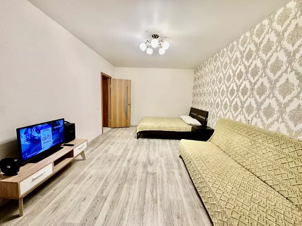 1-к кв. Татарстан, Казань ул. Туганлык, 12 (35.0 м) - Фото 2