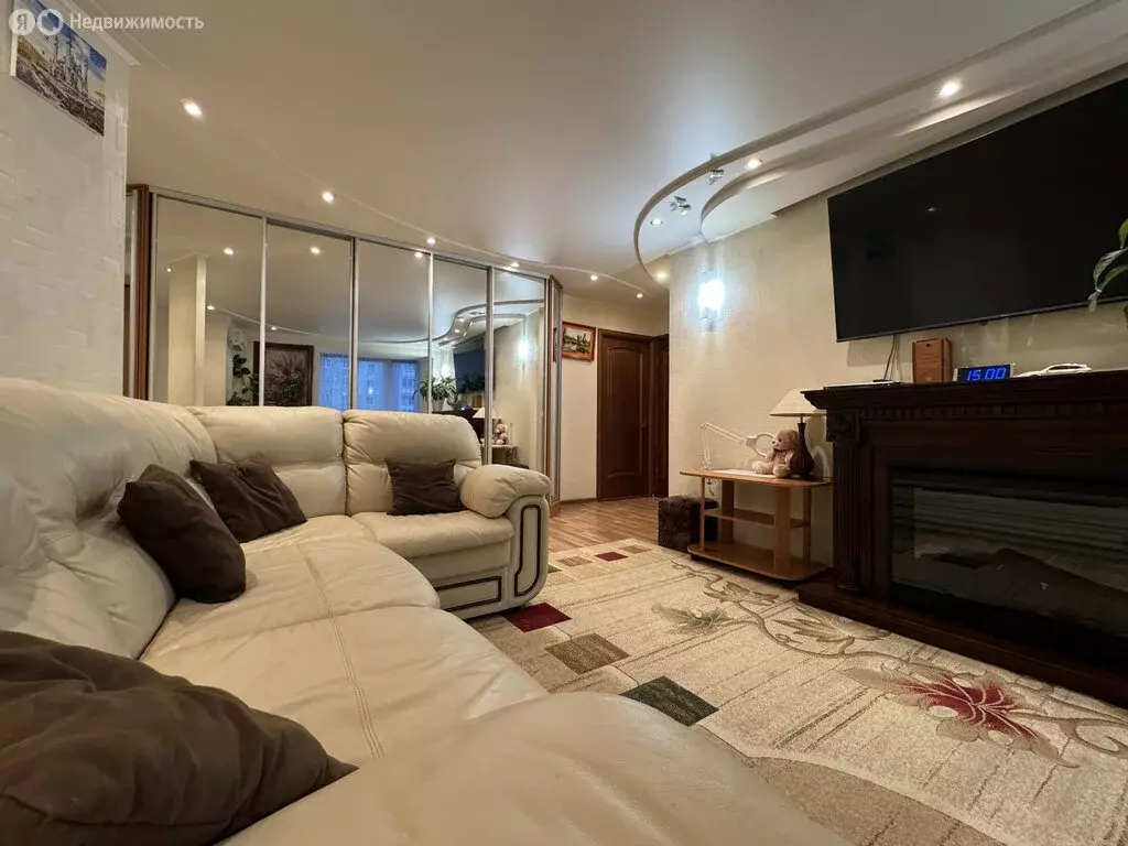 3-комнатная квартира: Киров, улица Чернышевского, 45 (77.4 м) - Фото 2