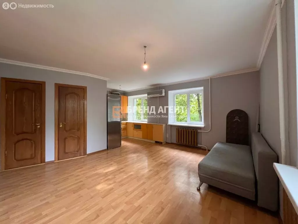 Квартира-студия: Белгород, Садовая улица, 41 (30.6 м) - Фото 0