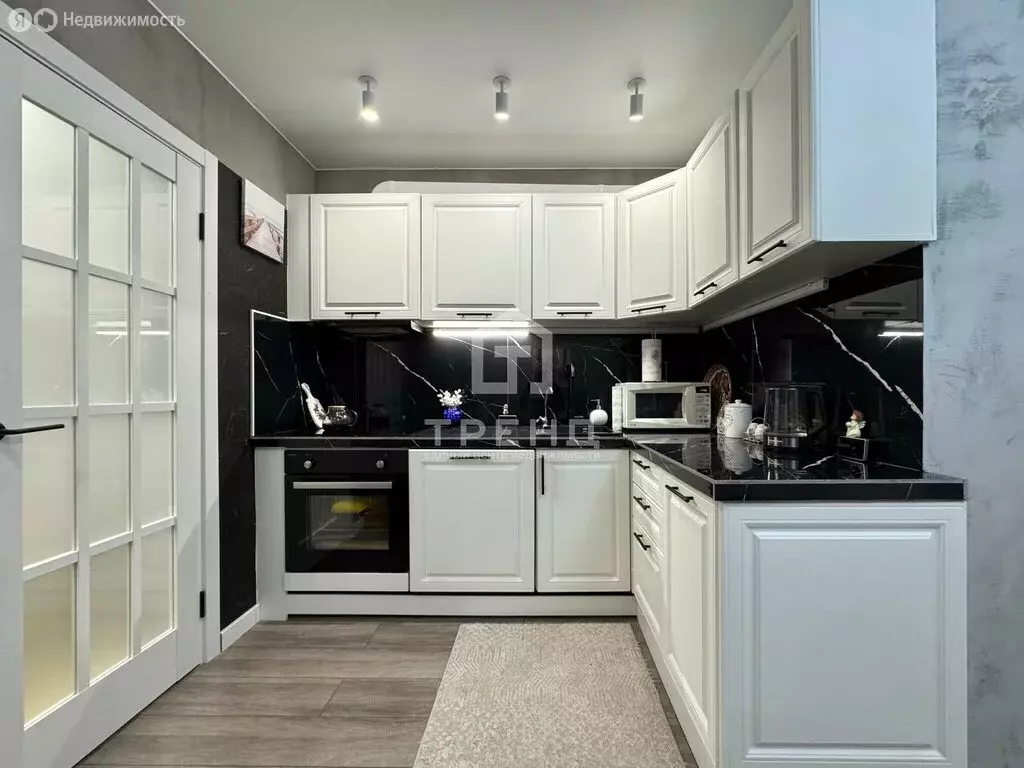 Квартира-студия: Мурино, улица Шоссе в Лаврики, 67 (52 м) - Фото 1