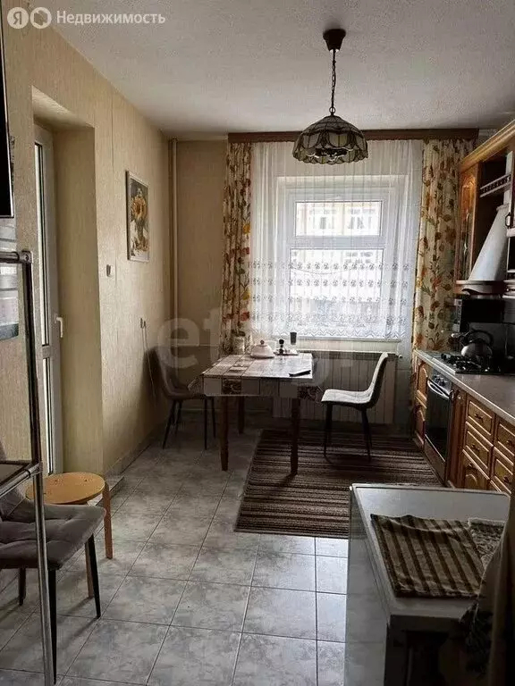 4-комнатная квартира: Малоярославец, улица Российских Газовиков, 3 ... - Фото 2