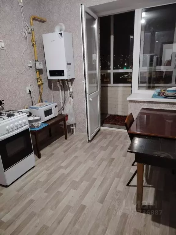 2-к кв. Белгородская область, Губкин Южный мкр,  (50.7 м) - Фото 2