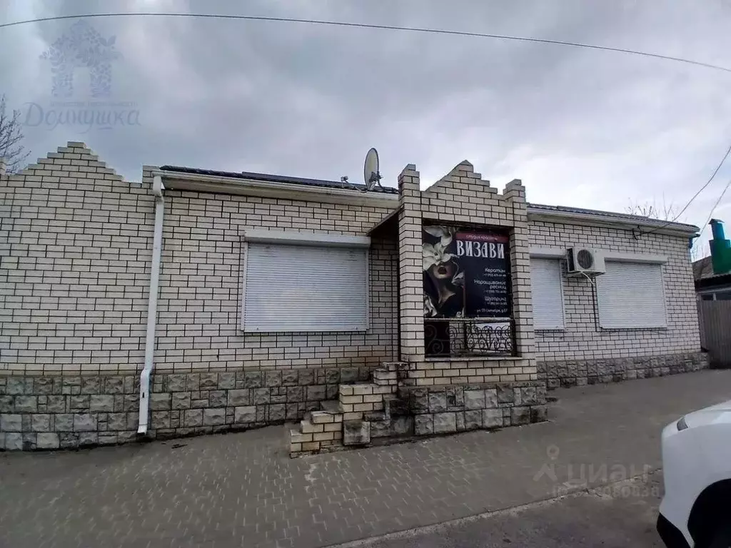 Дом в Воронежская область, Богучар ул. 25 Октября, 92 (127 м) - Фото 1