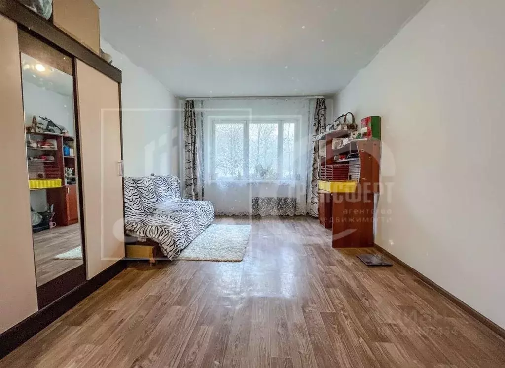 3-к кв. Воронежская область, Воронеж ул. Хользунова, 110 (63.4 м) - Фото 1