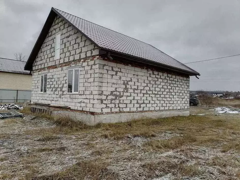 Дом в Белгородская область, Шебекино ш. Нежегольское (100 м) - Фото 1