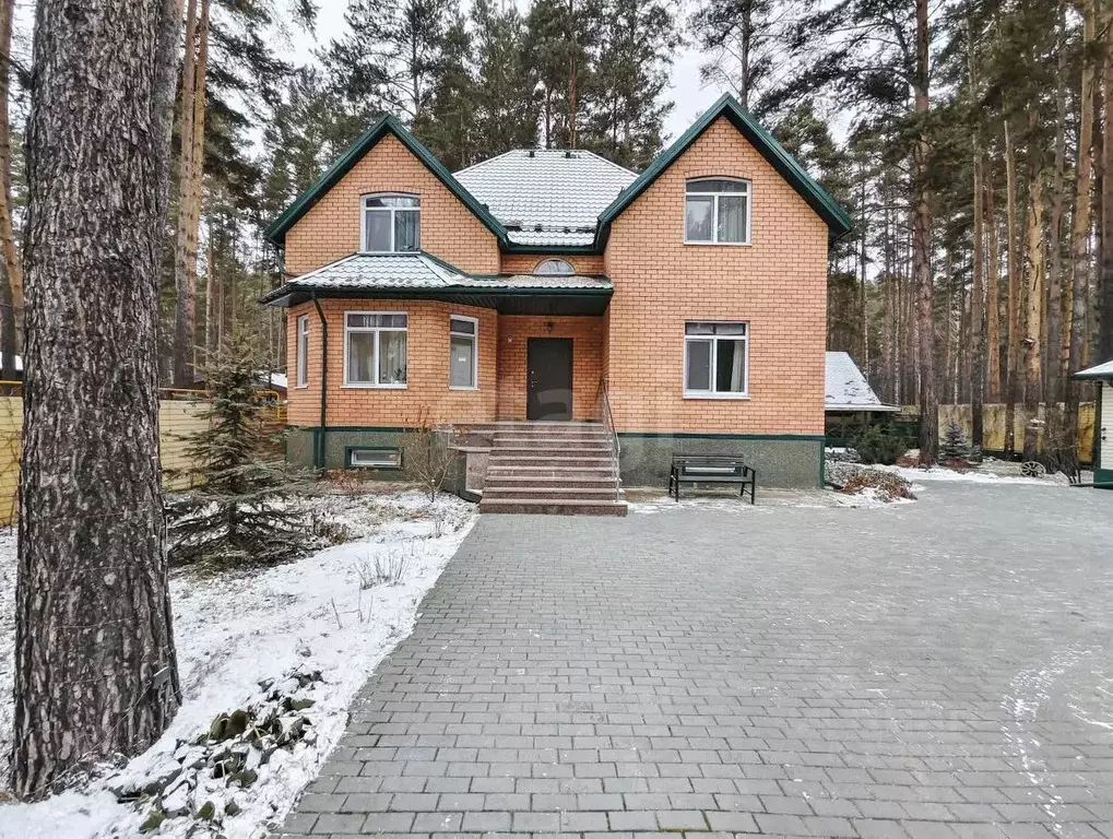 Дом в Тюменская область, Тюменский муниципальный округ, Винзили рп  ... - Фото 0