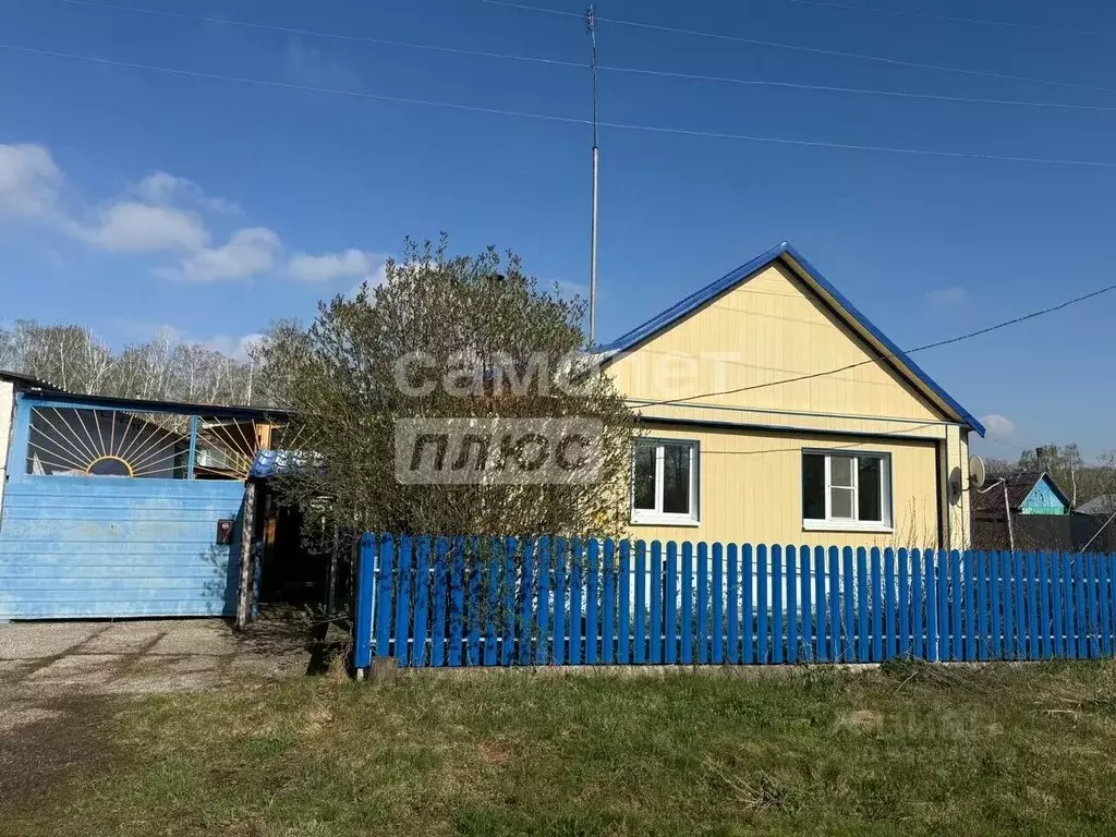 Дом в Челябинская область, Еткульский муниципальный округ, с. ... - Фото 1