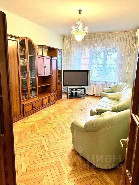 3-к кв. Омская область, Омск ул. Красина, 4 (85.0 м) - Фото 0