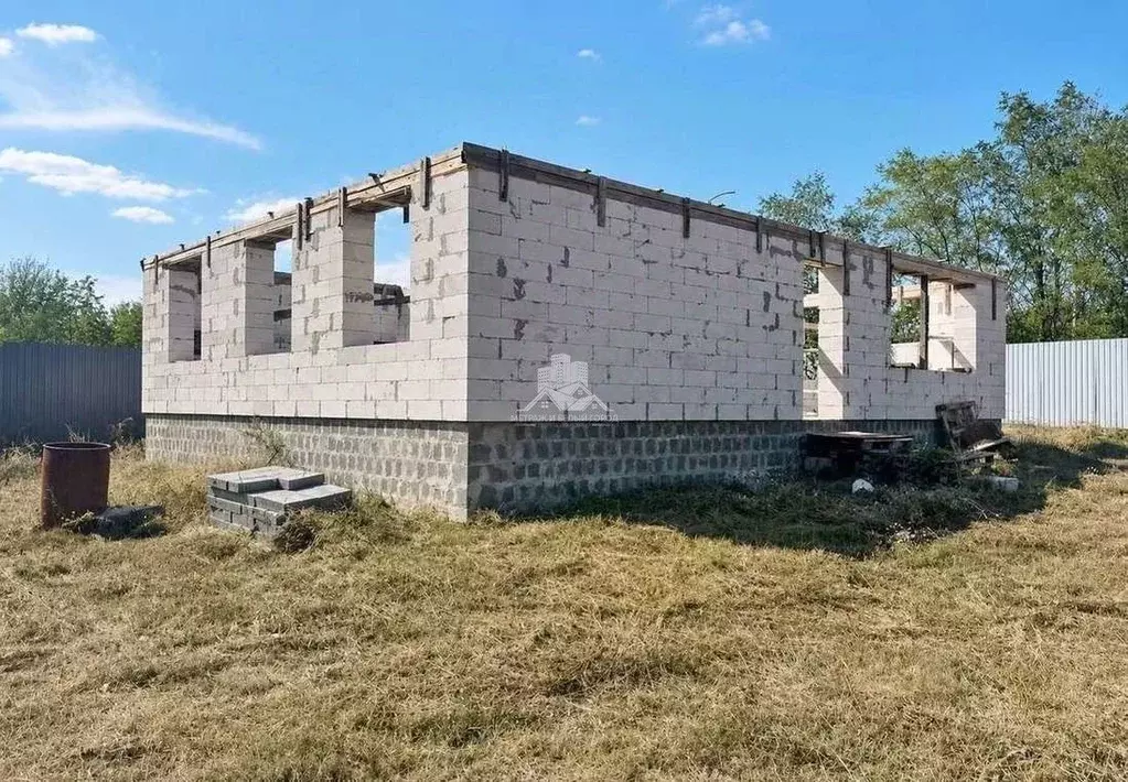 Дом в Белгородская область, Яковлевский муниципальный округ, с. Шопино ... - Фото 1