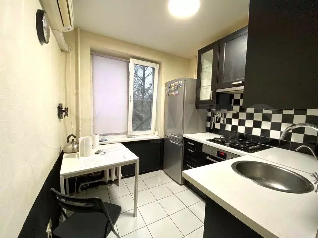 1-к. квартира, 34 м, 4/9 эт. - Фото 0