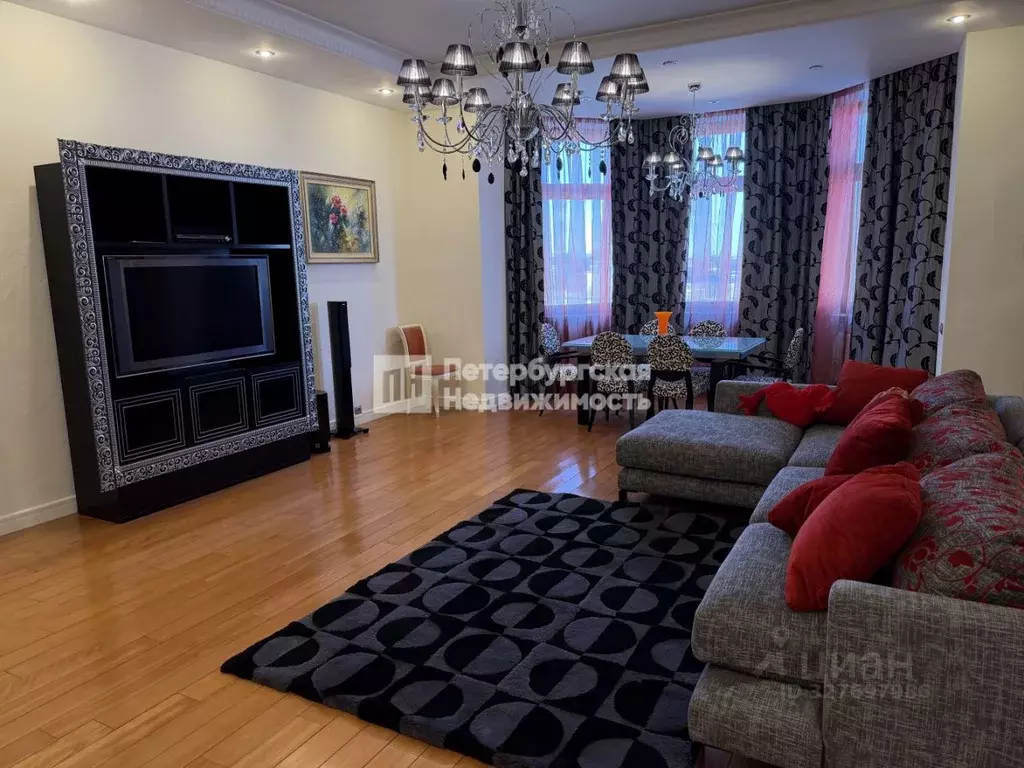 3-к кв. Санкт-Петербург Малоохтинский просп., 16к1 (165.1 м) - Фото 1