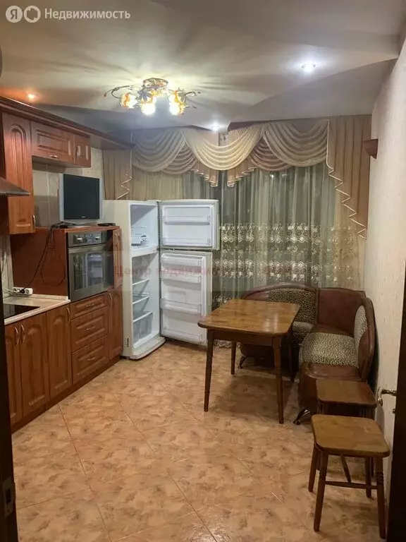 1-комнатная квартира: Белгород, улица Пушкина, 55 (50 м) - Фото 1