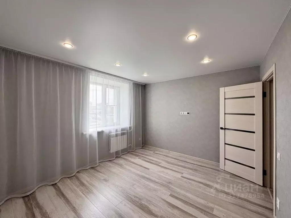 1-к кв. Кировская область, Киров ул. Романа Ердякова, 20 (30.0 м) - Фото 0
