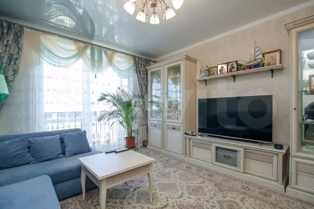 2-к. квартира, 60 м, 10/11 эт. - Фото 1