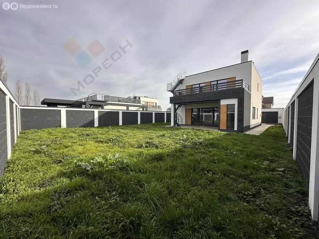 Дом в Краснодар, 3-й проезд Писателя Степанова, 3 (250 м) - Фото 2