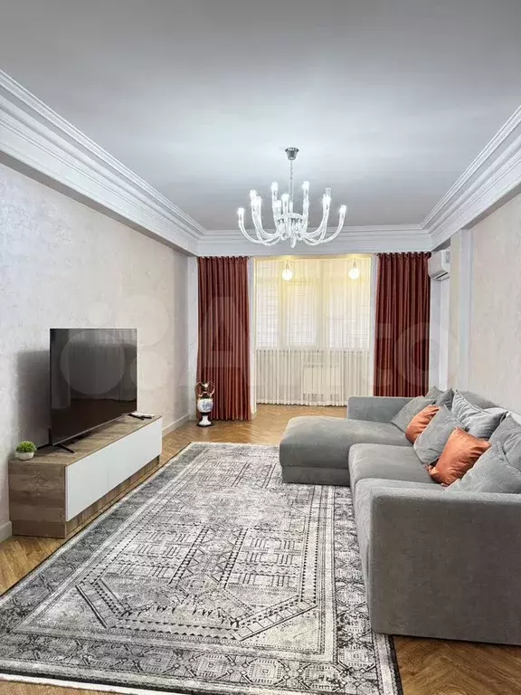 3-к. квартира, 100 м, 6/12 эт. - Фото 0