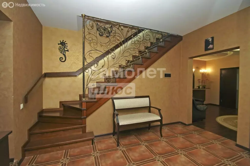 Дом в Омск, посёлок Чукреевка, 1-я Новороссийская улица, 7 (185 м) - Фото 1