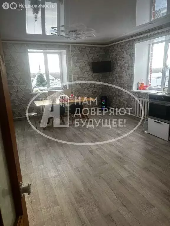 Дом в Чернушка, Уральская улица (175.1 м) - Фото 1