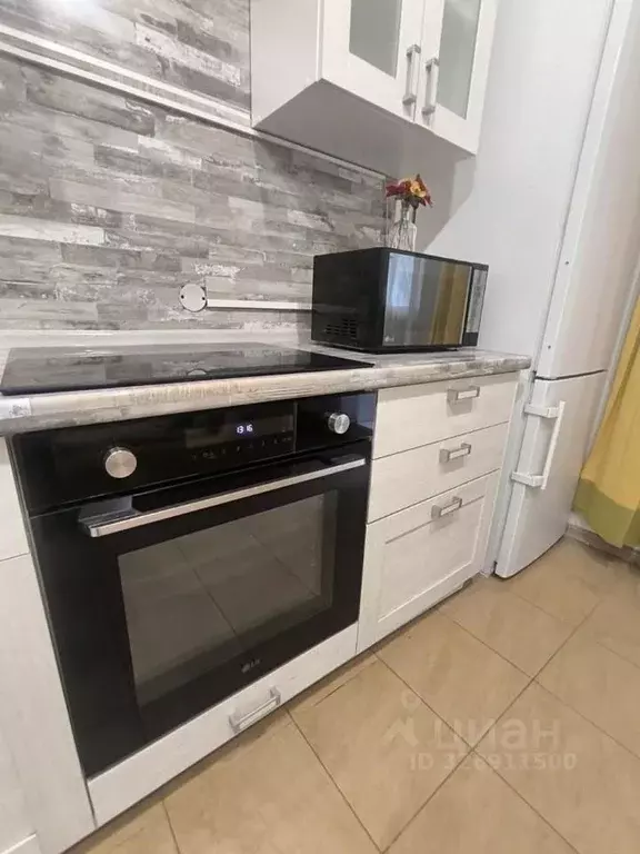 2-к кв. Московская область, Люберцы городской округ, Мирный пгт ул. ... - Фото 2