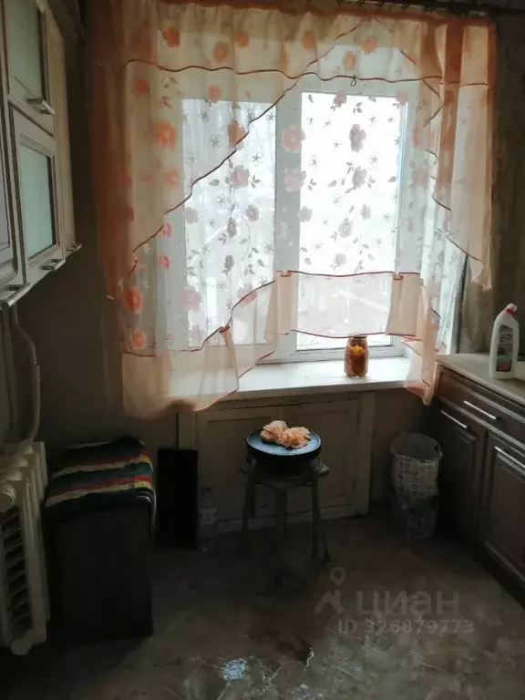 1-к кв. Саратовская область, Энгельс 2-й мкр, 25 (30.0 м) - Фото 1