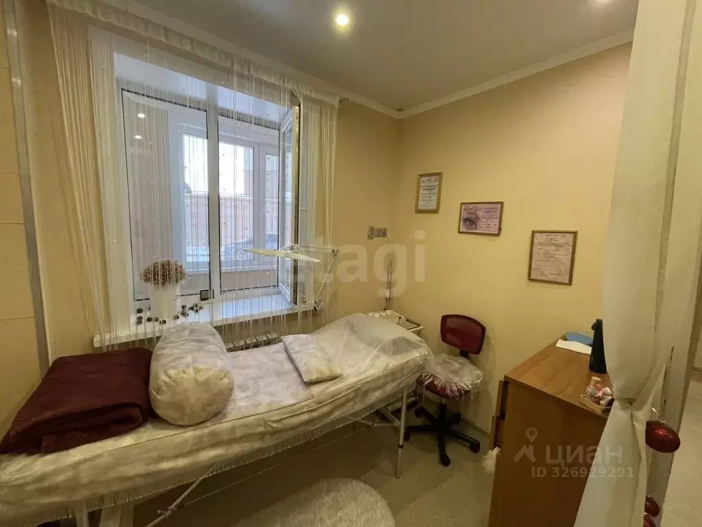 Студия Сахалинская область, Южно-Сахалинск просп. Мира, 300к6 (32.0 м) - Фото 1