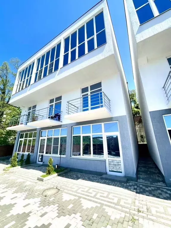 Дом в Краснодарский край, Сочи ул. Тимирязева, 57 (150 м) - Фото 2