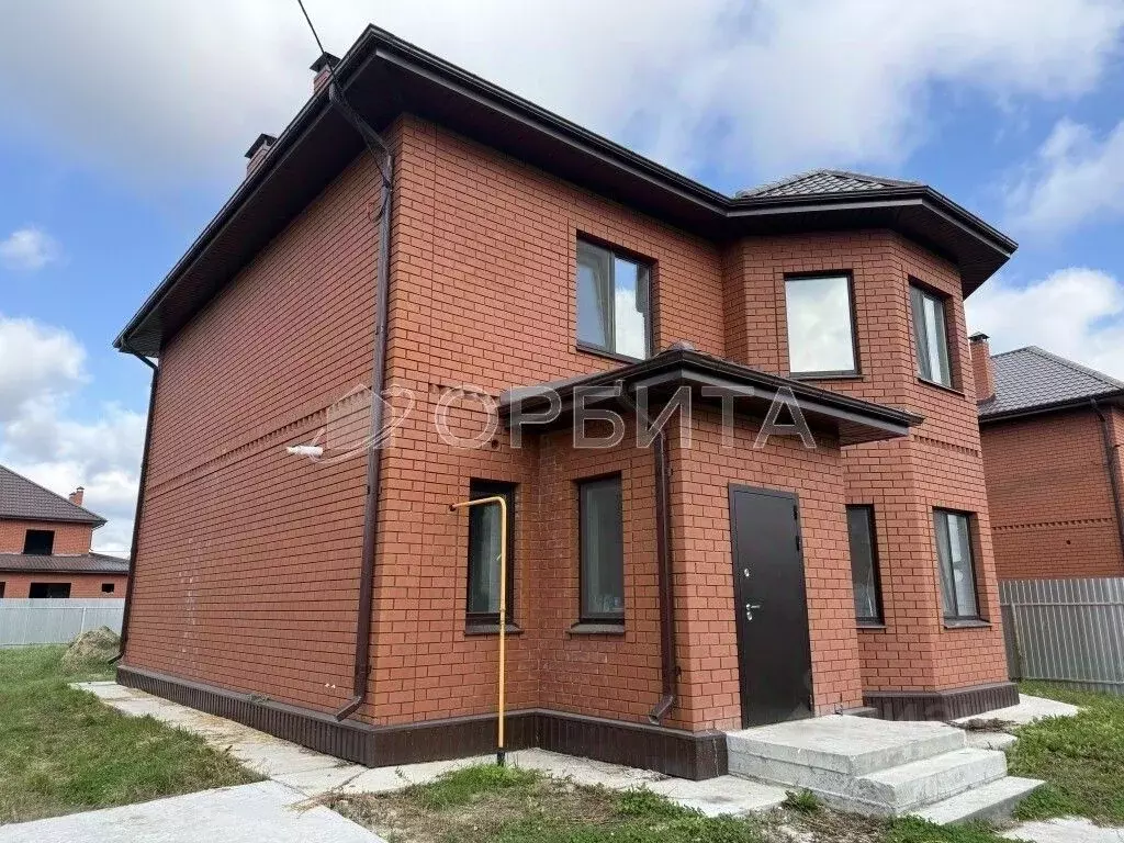 Дом в Тюменская область, Тюмень Центральная пл. (161 м) - Фото 1