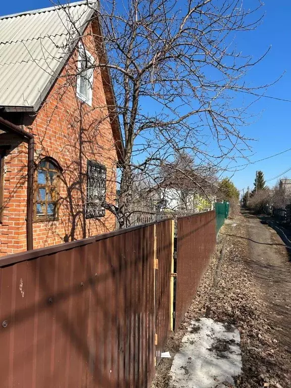 Дом в Омская область, Омск Звездочка СНТ, аллея 12-я (36 м) - Фото 1