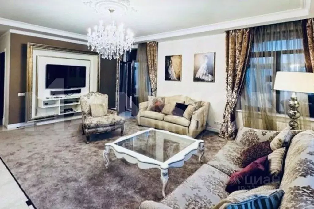 Дом в Московская область, Одинцовский городской округ, с. Усово  (325 ... - Фото 1