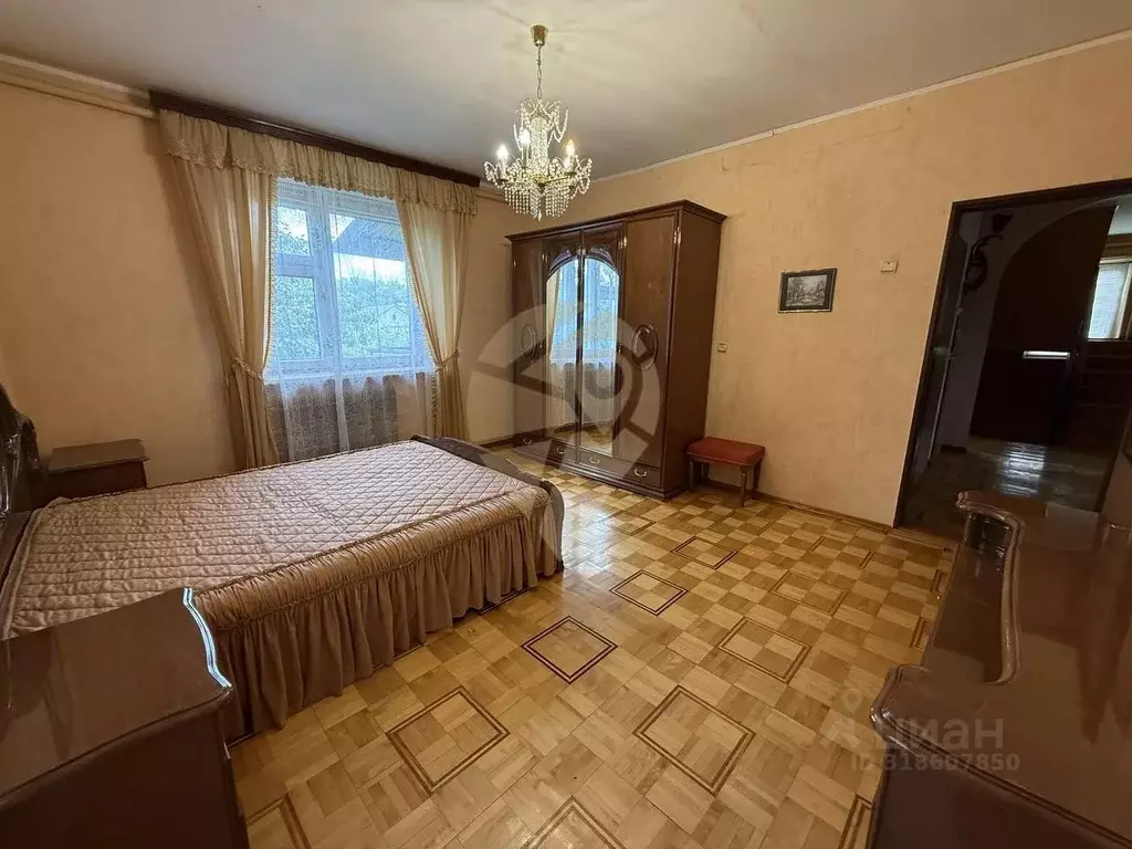 Дом в Белгородская область, Старый Оскол Стойленский пер. (212 м) - Фото 1