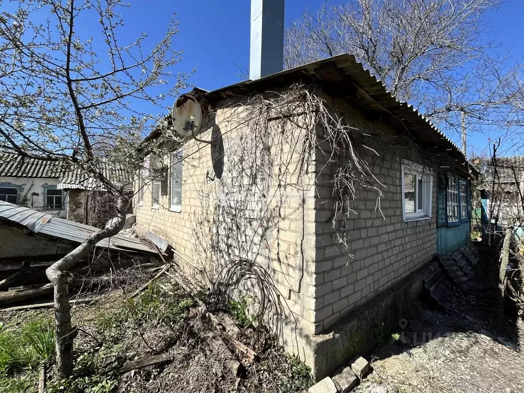 Дом в Ростовская область, Белокалитвинский район, Богураев хут. Нижняя ... - Фото 1