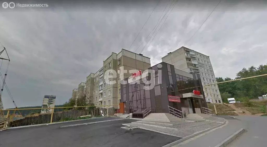 2-комнатная квартира: Златоуст, квартал Медик, 8 (52.9 м) - Фото 2