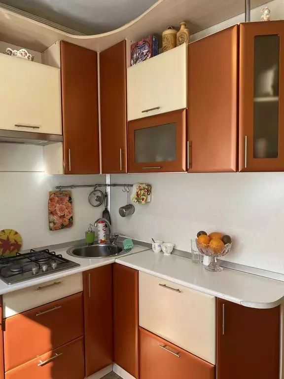 Продаётся 4-к квартира, 61.4 м - Фото 0