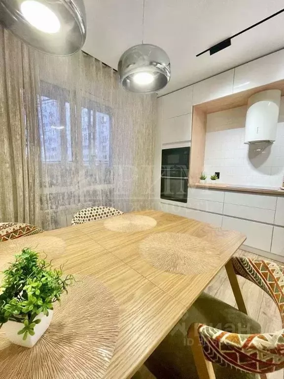 3-к кв. Пензенская область, Пенза Ладожская ул., 145 (97.0 м) - Фото 0