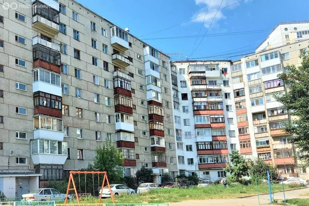 3-комнатная квартира: Екатеринбург, Билимбаевская улица, 33 (62 м) - Фото 1