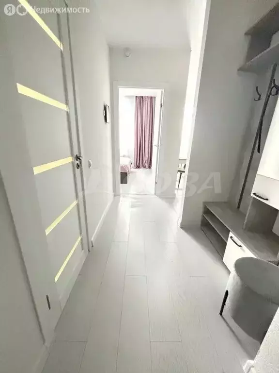 1-комнатная квартира: Тюмень, Харьковская улица, 74 (37 м) - Фото 1