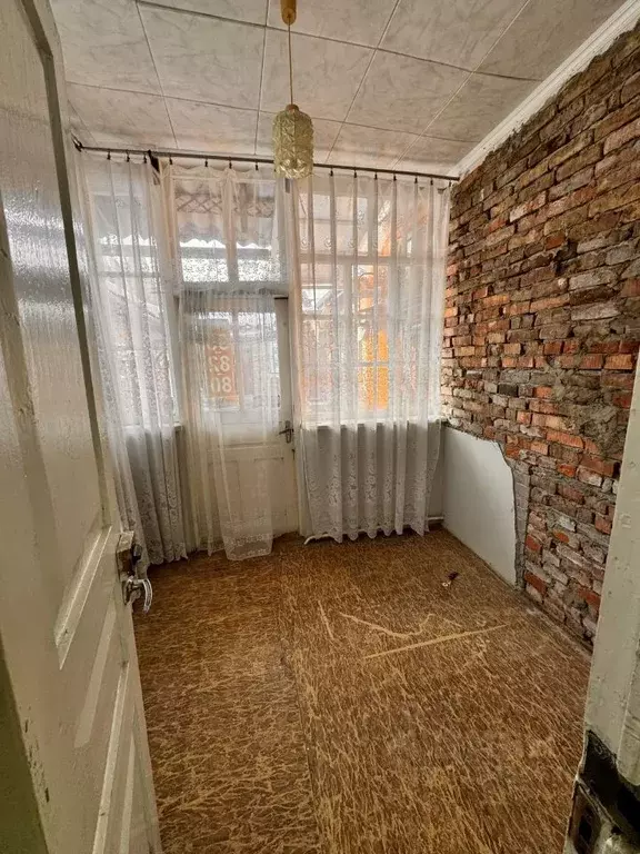 3-к кв. Северная Осетия, Владикавказ ул. Зангиева, 27 (50.0 м) - Фото 1