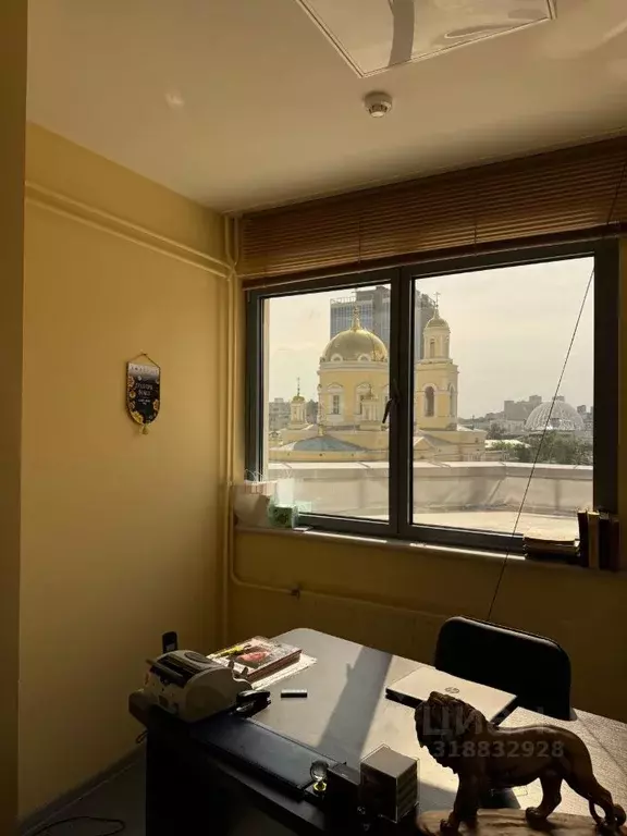 Офис в Свердловская область, Екатеринбург ул. Куйбышева, 44 (10 м) - Фото 1