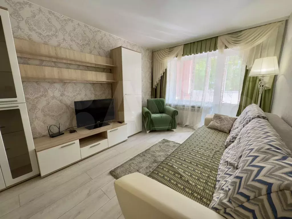 1-к. квартира, 35 м, 2/9 эт. - Фото 0