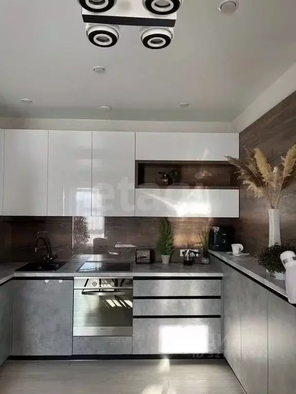 2-к кв. Иркутская область, Иркутский муниципальный округ, д. ... - Фото 1