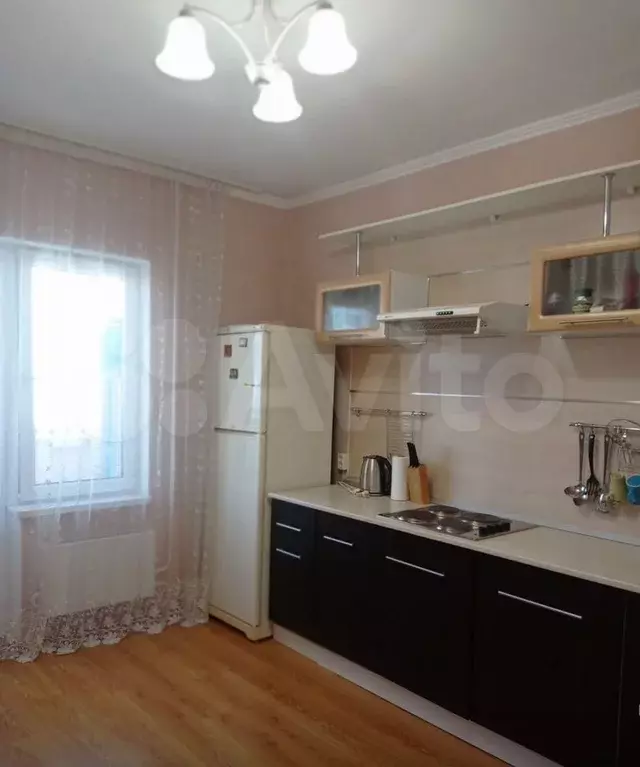2-к. квартира, 70 м, 7/14 эт. - Фото 1