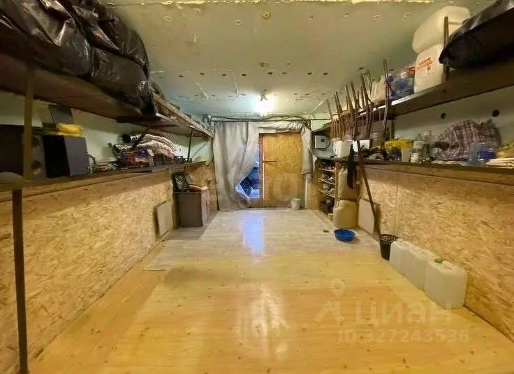 Гараж в Ямало-Ненецкий АО, Новый Уренгой ул. Мира (28 м) - Фото 1