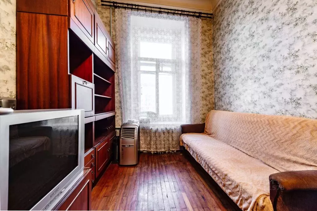 Комната Санкт-Петербург 4-я Красноармейская ул., 18б (14.8 м) - Фото 1