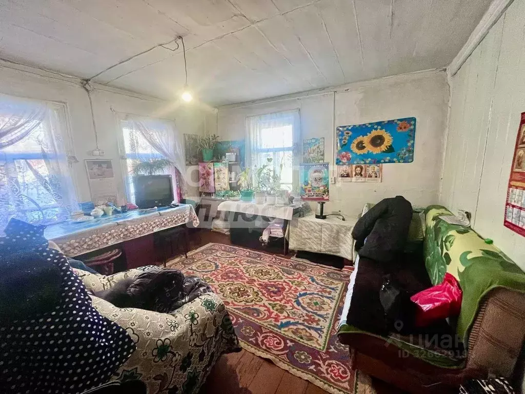 Дом в Свердловская область, Серов ул. Большакова, 17 (37 м) - Фото 1