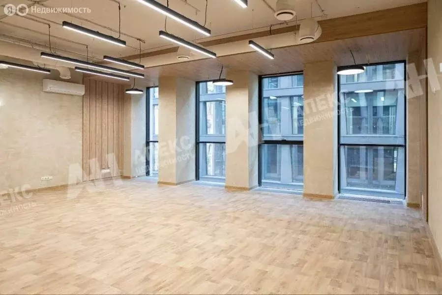 Офис (70 м) - Фото 1
